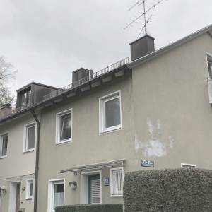 Bestehendes Reihenhaus vor energetischer Sanierung
